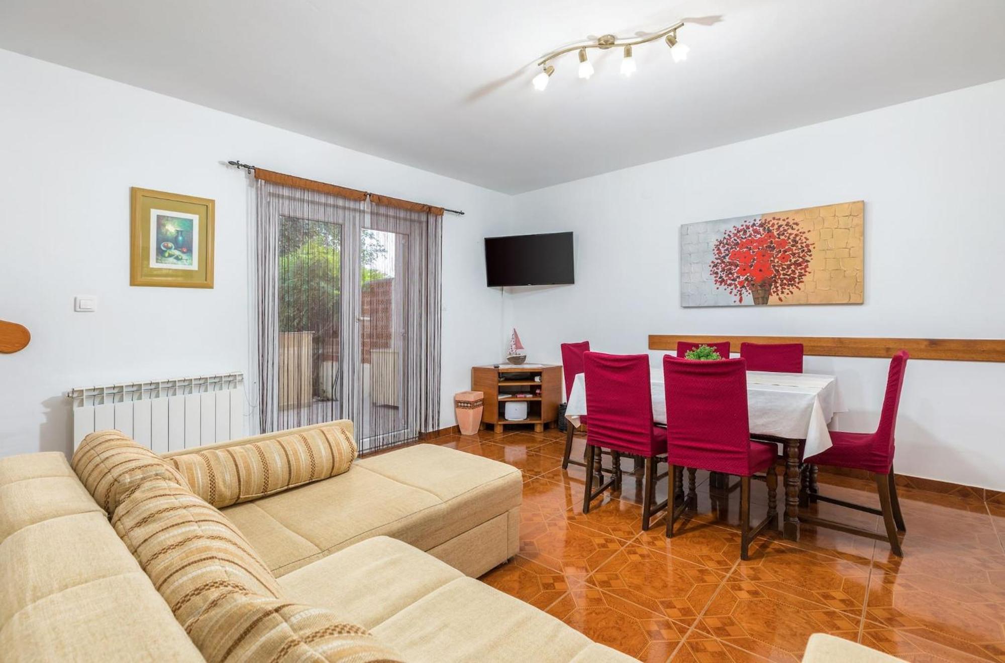 Apartment Buneta With Relaxing Outdoor Area Liznjan Luaran gambar